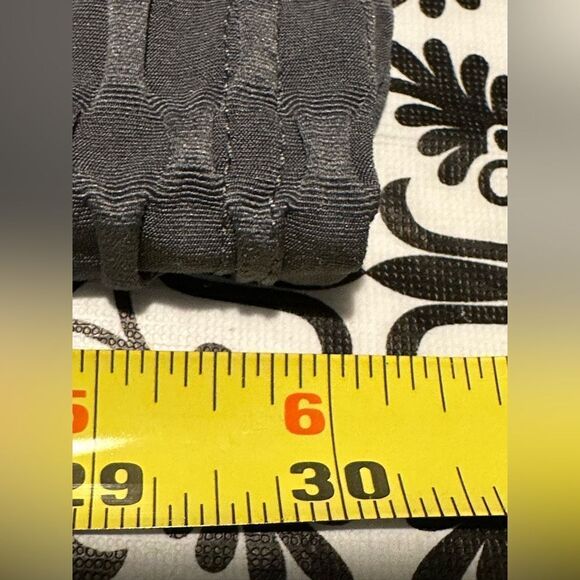 New Mix - Womens gray textured plus size butt lifting leggings - Picture 8 of 9